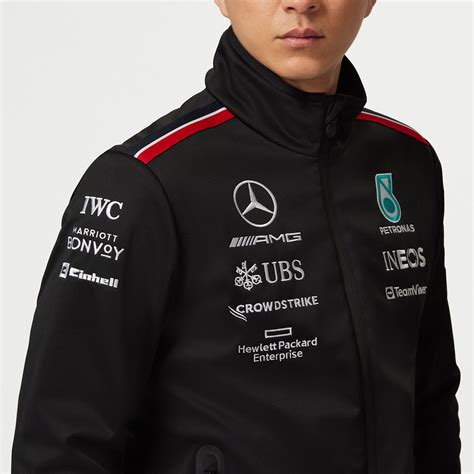 2023 Team Softshell Jacket - Mercedes-AMG F1 | Fuel For Fans