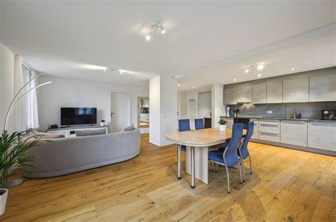 9½ Zimmer - Mehrfamilienhaus - in Quellenweg 2 - für CHF 1349000 - 212 m²