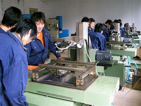 找二手线切割机床处理网-求购二手线切割机床-上海铭亚科技