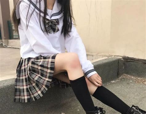 【画像】JK集合写真にはだいたい真ん中に美人がいるよな | JKちゃんねる|女子高生画像サイト