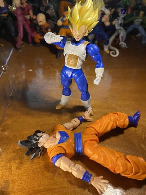 Image result for Android 1.6 vs Android 19