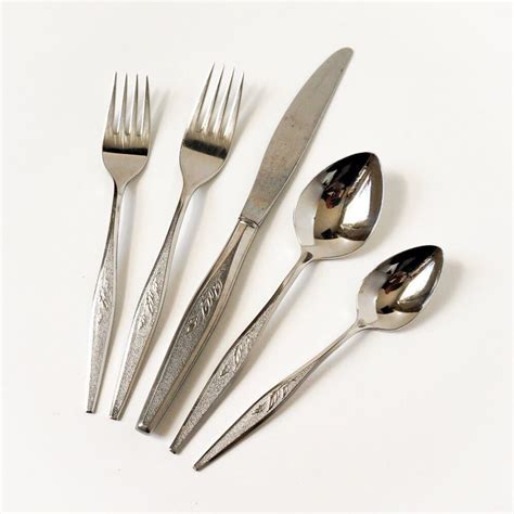 Image result for Oneida Silverware Patterns