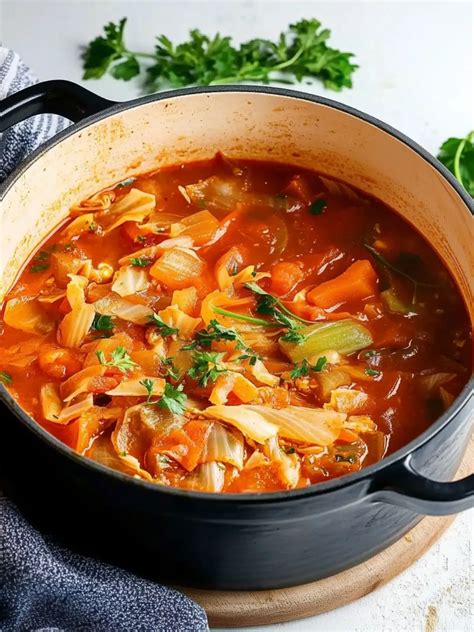 Easy Sweet & Sour Cabbage Soup