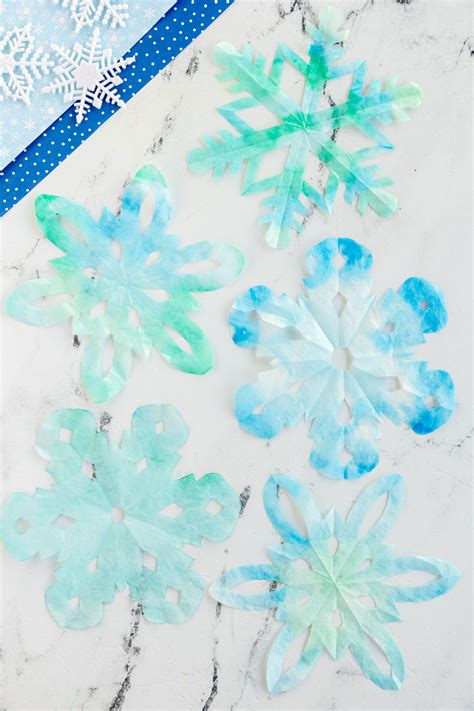 Stamped Igloo Craft - Made To Be A Momma