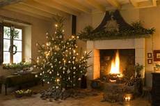 arredamento con camino the country corner come decorare il vostro camino per natale arredamento con camino the country corner come decorare il vostro camino per natale