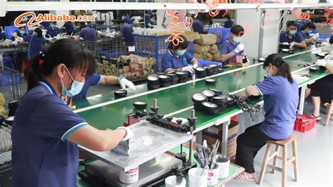 LED Lamp Factory 的图像结果