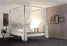 letti baldacchino moderni letto matrimoniale con baldacchino in ferro idfdesign letti baldacchino moderni letto matrimoniale con baldacchino in ferro idfdesign