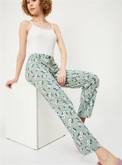 Buy Women Floral Printed Pyjamas Online at just Rs. 499.0 ...