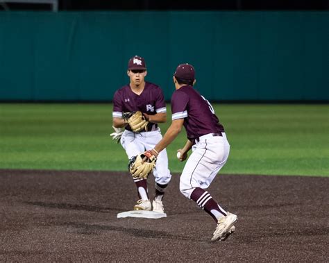 Round Rock baseball completes sweep of Lake Travis