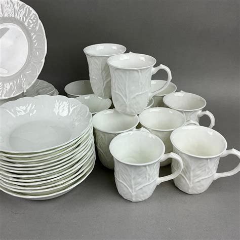K376 Large Lot Of Wedgwood & Coalport Bone China "Country Ware ...
