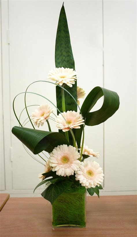 Pin on Modern florals