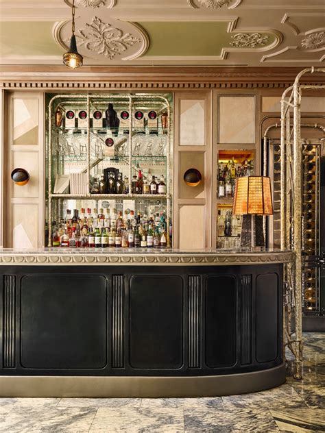 12 hotels around the world with award-winning bars | Condé Nast ...