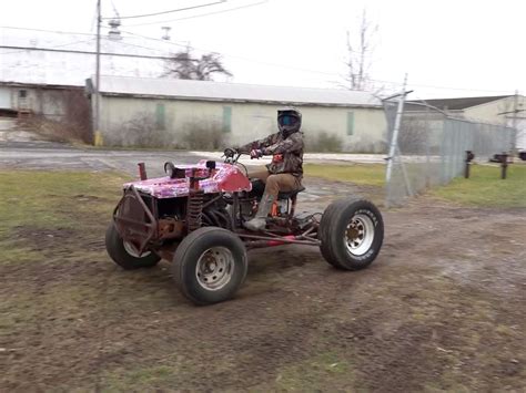 Watch SXSBlog Go Full Weird With Terrifying Quadzilla | UTV Driver