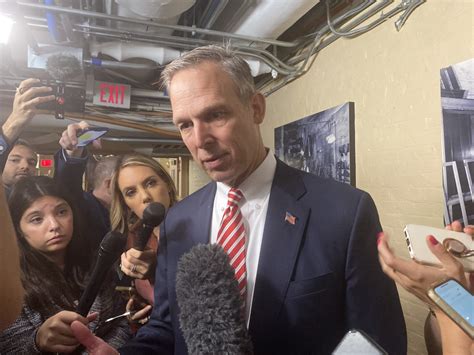 Perry’s latest finance report shows him outraising Democratic ...