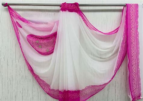 Gulabi white Faganiya with gevaar Saree – ANKUR