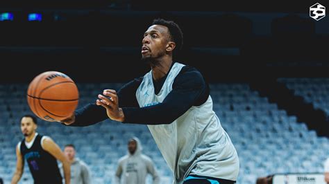 ‘Going With The Flow’ Leads To Another Homecoming For Ish Smith ...