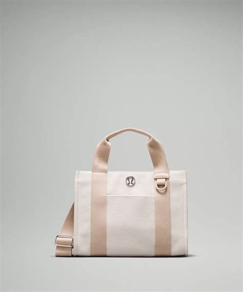 Quilted Tote Bags | lululemon