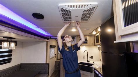 RV Heat Pump vs Furnace: A Complete Comparison