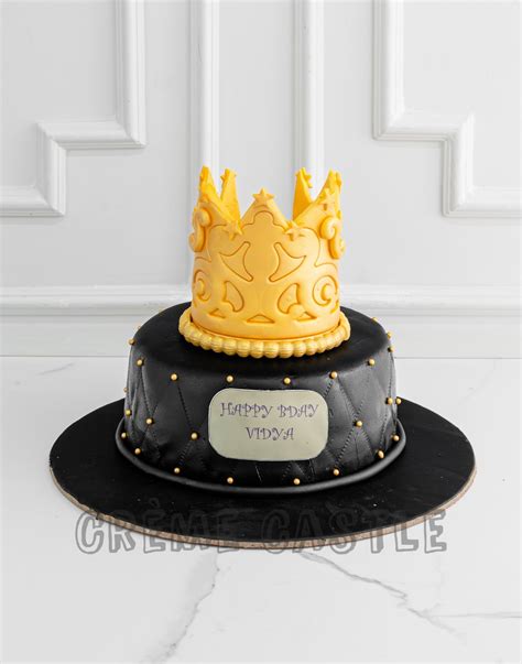 Shopping Theme Cakes | Delivery in Noida & Gurgaon - Creme Castle