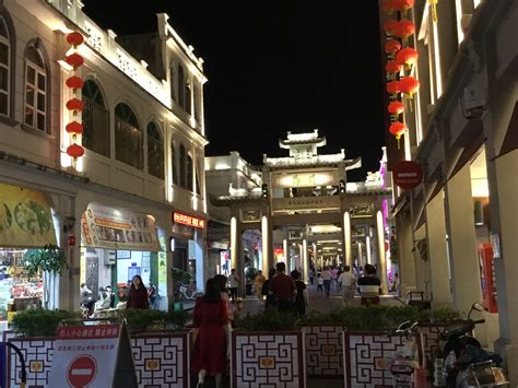 广东潮州牌坊街，国内最奇特的步行街，23座牌坊23个故事_腾讯新闻