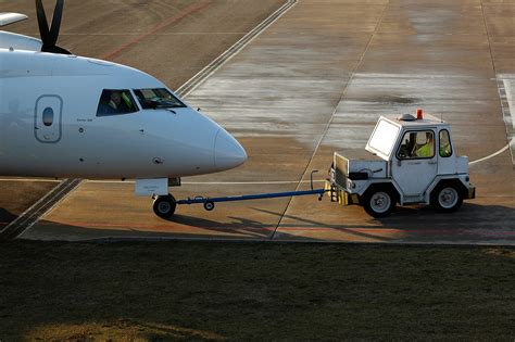 Ultimate Guide to Airport Tug Maintenance, Repair, and Service | Pilot John