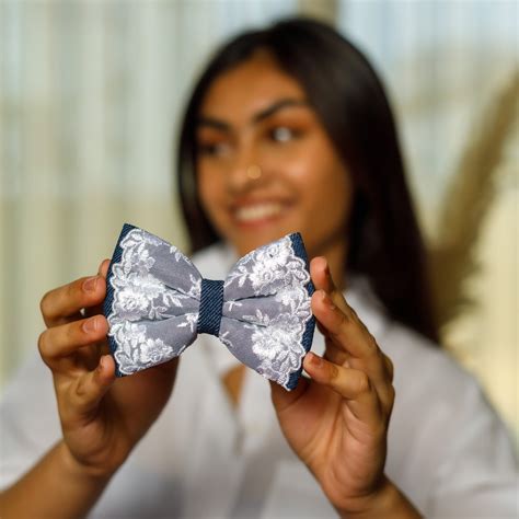 White Denim Lace Bow – Cats&Bows