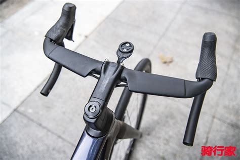 Zipp铁三用车把大革新 内置无线控制延伸把成最大亮点 - 产品 - 骑行家 - 专业自行车全媒体