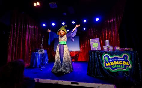 Winni Wizard and The Ditzy Dizzard- Melbourne Comedy Festival, Ivanhoe ...