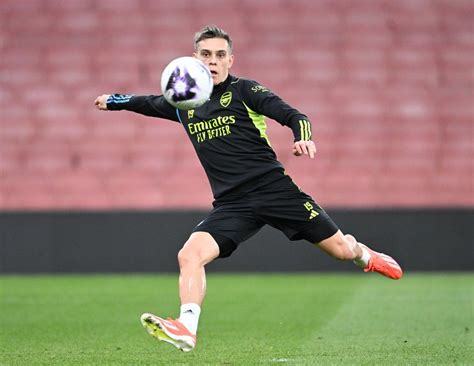 25 photos from training at Emirates Stadium | Gallery | News | Arsenal.com