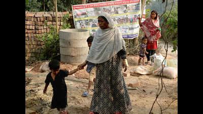 Rohingya Arrivals In West Bengal: Rohingyas land in political storm ...