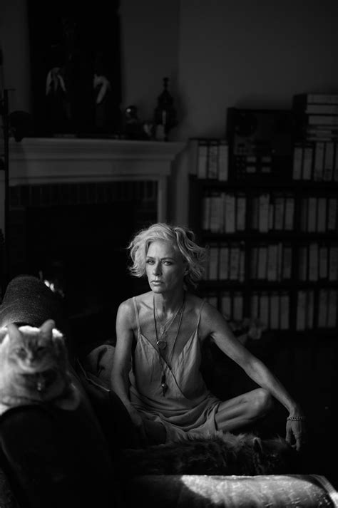 Shelby Lynne finally feels safe in the spotlight | WPLN News