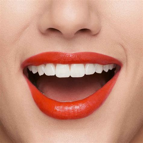 Techno Satin Gel Lipstick 419 Heat Map • 419 - Heat Map