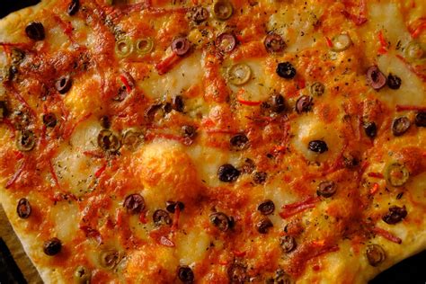 Homemade pizza for the win. Hello from Ukraine : r/Pizza