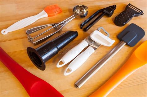 烹饪工具套装厂家批发硅胶厨具24件套不粘锅硅胶厨具套装烹饪勺铲-阿里巴巴