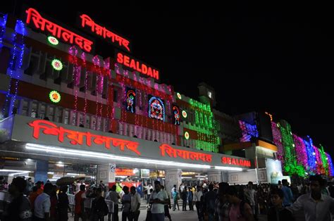 Sealdah Station 的图像结果