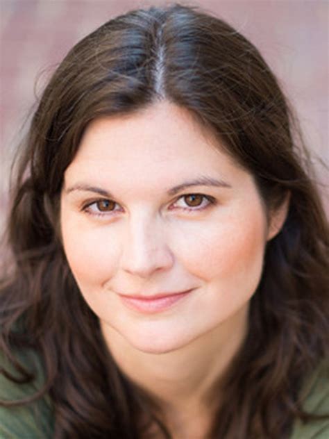 Lisa Jakub - Actress
