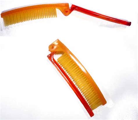 Hair brushes and combs