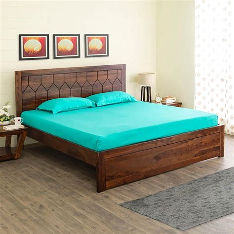 Buy Veda Queen Brown Sheesham Wood Queen Size Bed - 152x196cm from Home ...