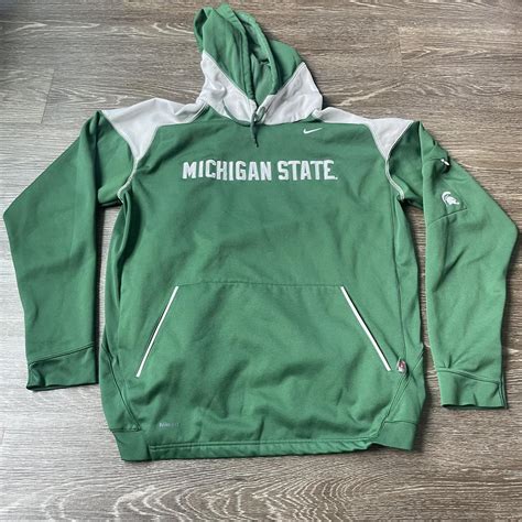 Vintage Team Nike Michigan State Hoodie - Michigan... - Depop