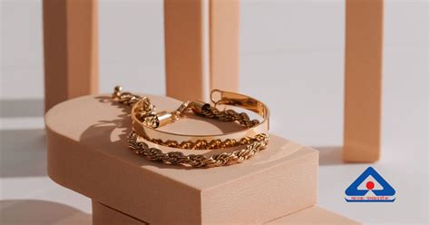 How BIS Hallmarking Assures Gold & Silver Purity | Om Garuda Group