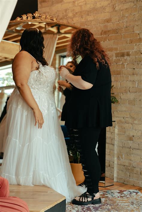 what to expect when shopping at rare — Rare Bridal Bar