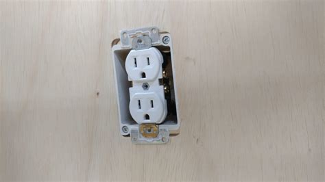 Router Table Plug 的图像结果