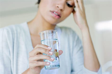 Persistent Cough: 10 Reasons for Chronic Cough | The Healthy