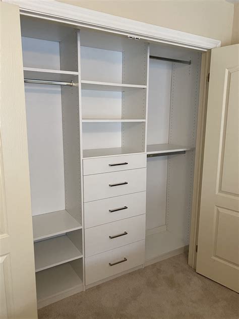 Reach-in CLosets - Star Closet