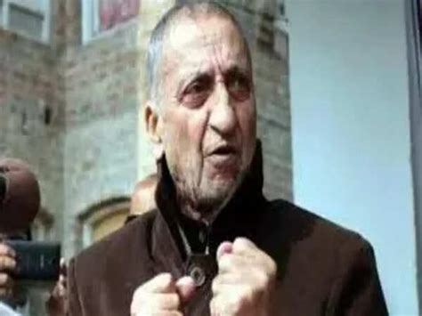 Breaking News Live Updates: Former Hurriyat Conference chief Abdul Gani ...