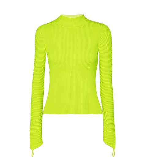 Celebrities Can't Stop Wearing the Neon Clothing Trend | Who What Wear