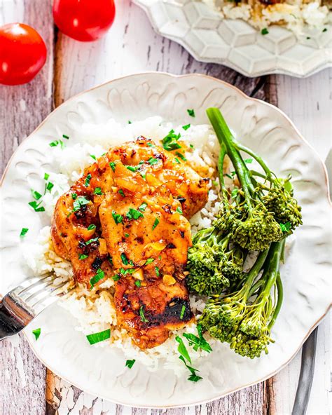 Spicy Honey Garlic Chicken Thighs - Jo Cooks