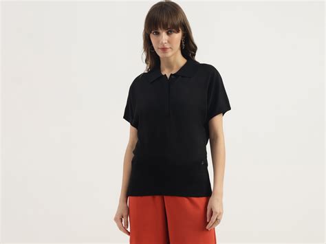 Polo Neck Solid Extended Sleeve T-Shirt – United Colors of Benetton Store