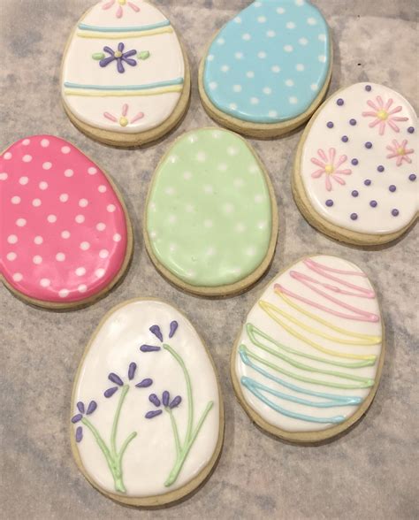 How to make cute and festive decorated Easter egg sugar cookies! Recipe ...
