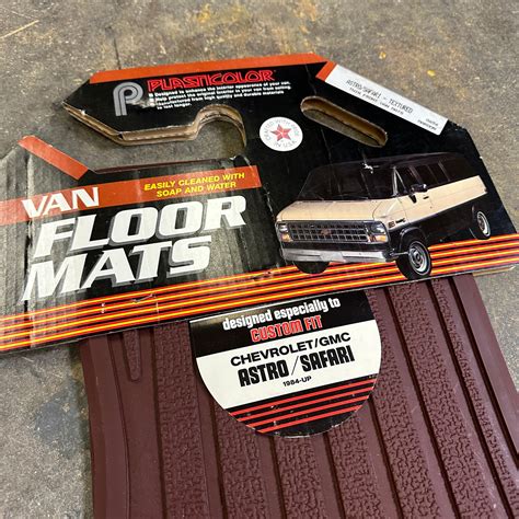 NOS Astro/Safari Van Floor Mats - Plasticolor – Hevy Hauling